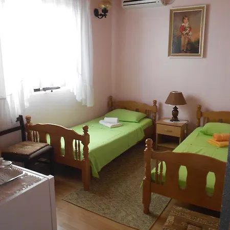 Lorena Rooms Risan Exterior photo